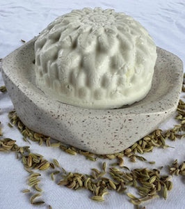 Heal & Hydrate: Rosemary-Ginger-Tea Tree Shampoo Bar